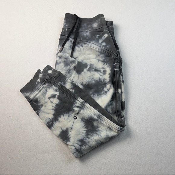 lululemon athletica Pants - Lululemon Tie-Dye Jogger Pants — Women’s Size 8